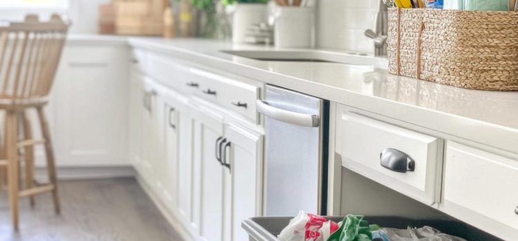 La poubelle encastrable : solution pratique pour optimiser le tri des déchets en cuisine