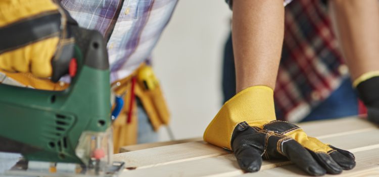 Bricolage à domicile : pourquoi faire appel à un professionnel pour vos petits travaux ? Bricolage à domicile : pourquoi faire appel à un professionnel pour vos petits travaux ?